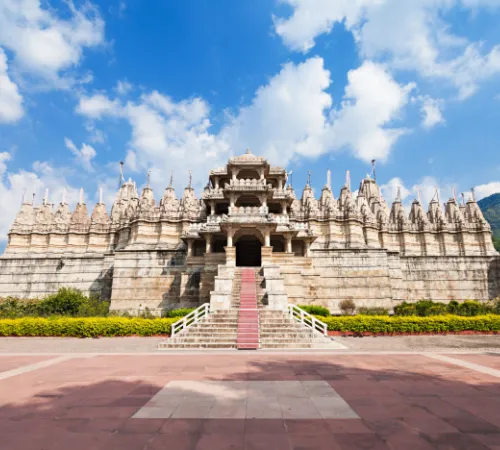 Rajasthan Heritage: Udaipur to Mount Abu